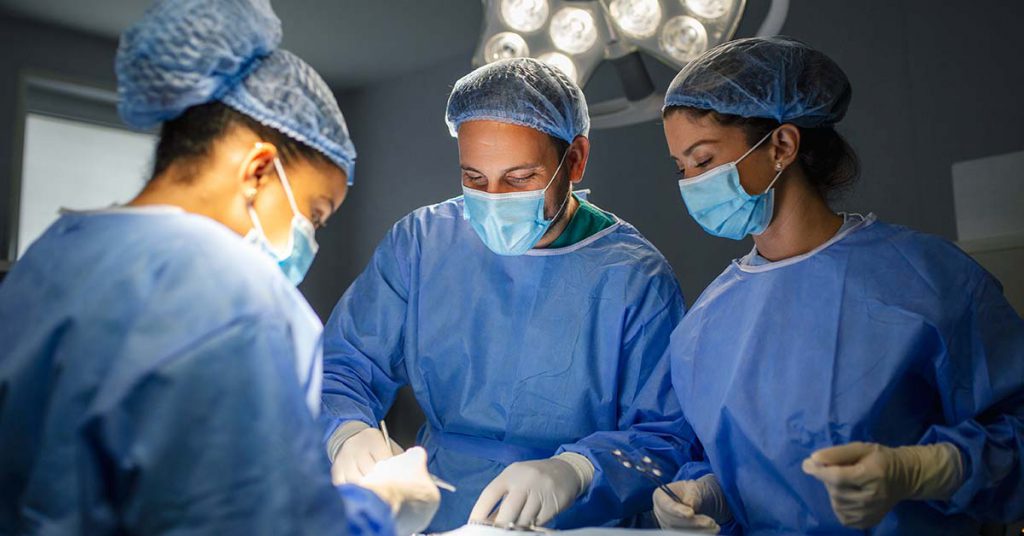 Câncer de Língua: quando a cirurgia é indicada e como ela é feita?